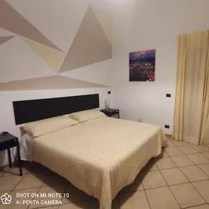  Habitación en casa particular Fontanarossa Airport Italia